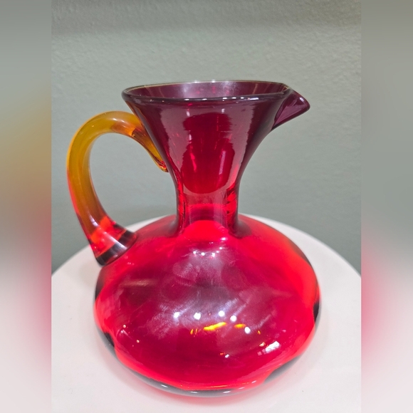 Amberina Glass Elegant Red and Orange Glass Vase - Picture 2 of 5
